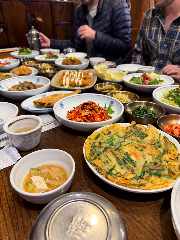 Korean dinner at Chon, Insadong