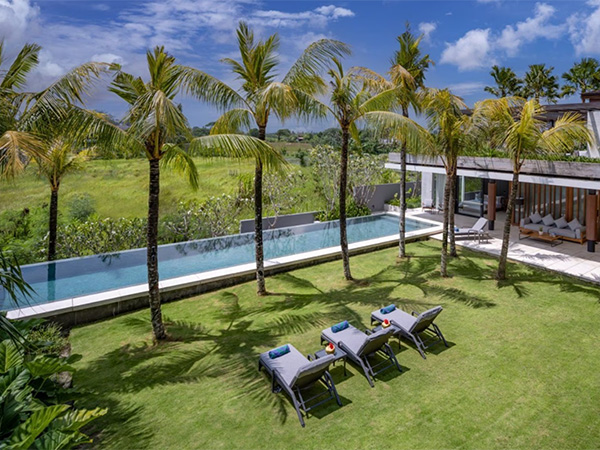 Purepods Villa Babadan