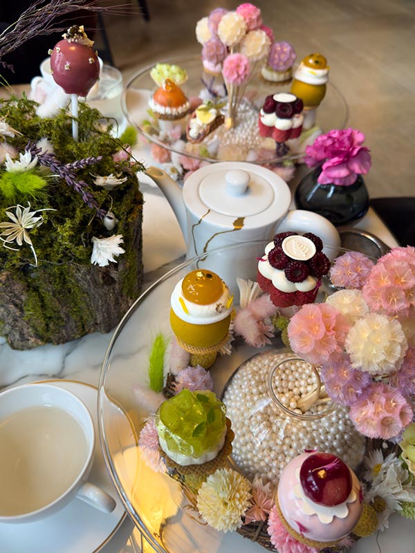 Maru afternoon tea