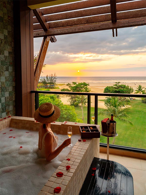 Shangri-La Rasa Ria Ocean Wing Junior Suite spa