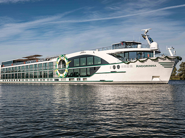 The elegant MS Andorinha cruising the Douro with Tauck.