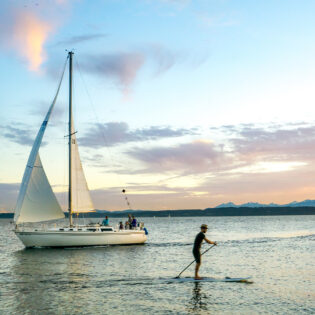 Sunset at Golden Gardens. Photo by Alabastro