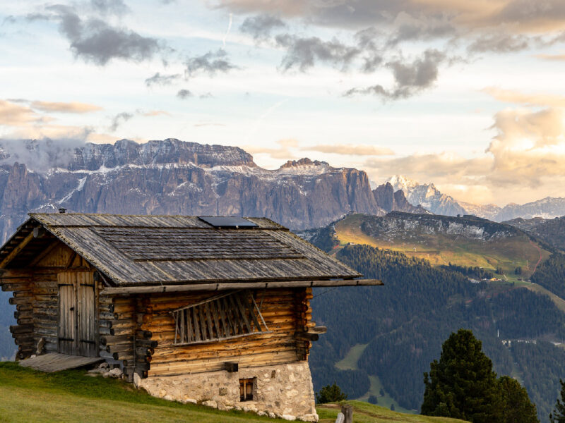 Ortisei Burning Dolomites tour Sëurasas