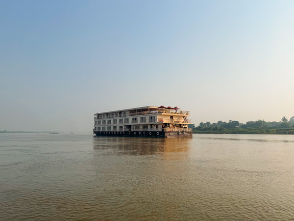 Ganges Voyager II cruises the Ganges in India