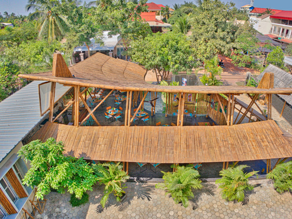 Spoons restaurant in Cambodia