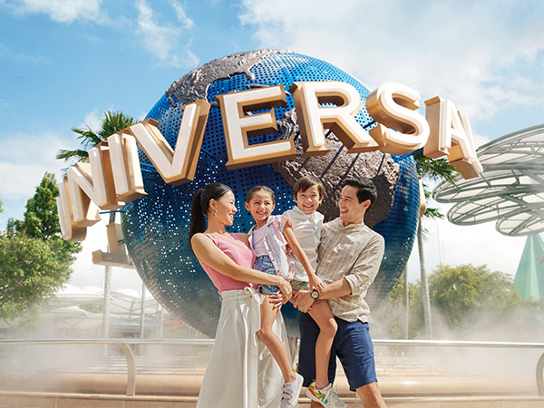 family at Universal Studios Singapore