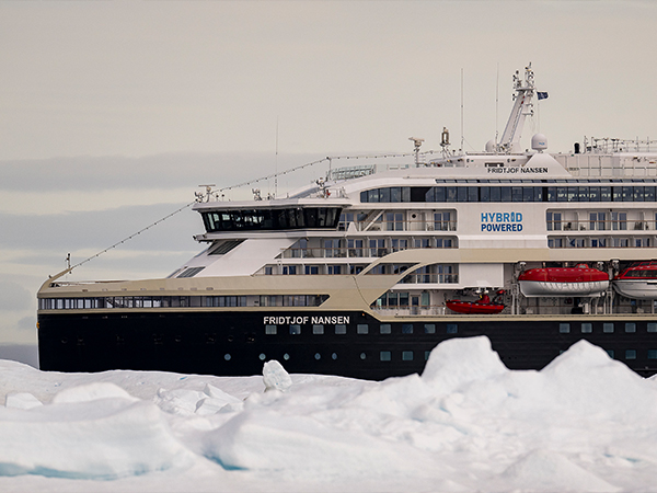 The ms fridtjof nansen hx expeditions