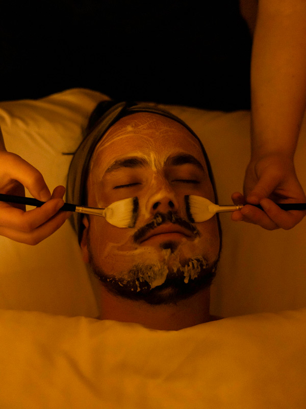 facial at Portable wine spa