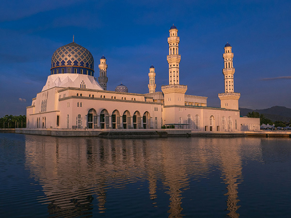 Floating Mosque Of Kota Kinabalu sabah