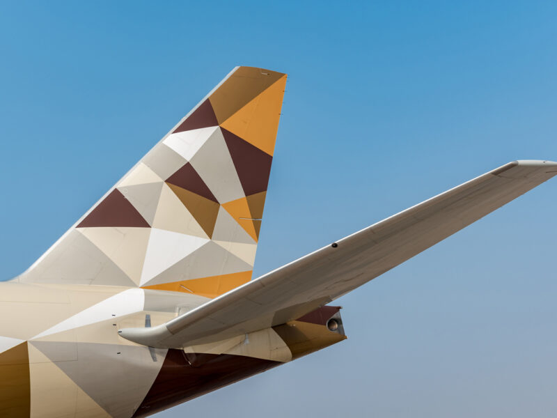 etihad plane tail