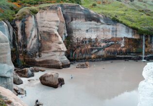 Tunnel Beach Track New Zealand