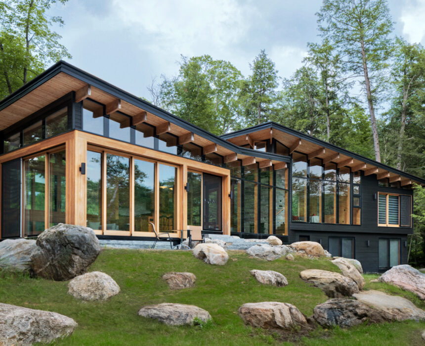 Exterior of Barlochan Cottage in Torrance, located on Walkers Point on the west shore of Lake Muskoka, Ontario, Canada. The Heated Rivalry cottage