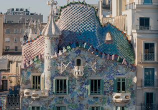 casa batllo's blue exterior