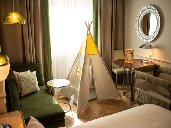 InterContinental Ath&eacute;n&eacute;e Palace Bucharest family room