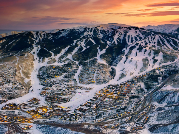 Aspen Snowmass Ski Resort in Colorado, USA