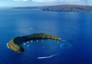 Molokini Crater, maui guide