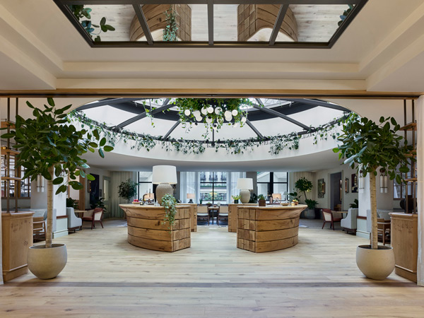 The Six Senses Place Dome Bar.