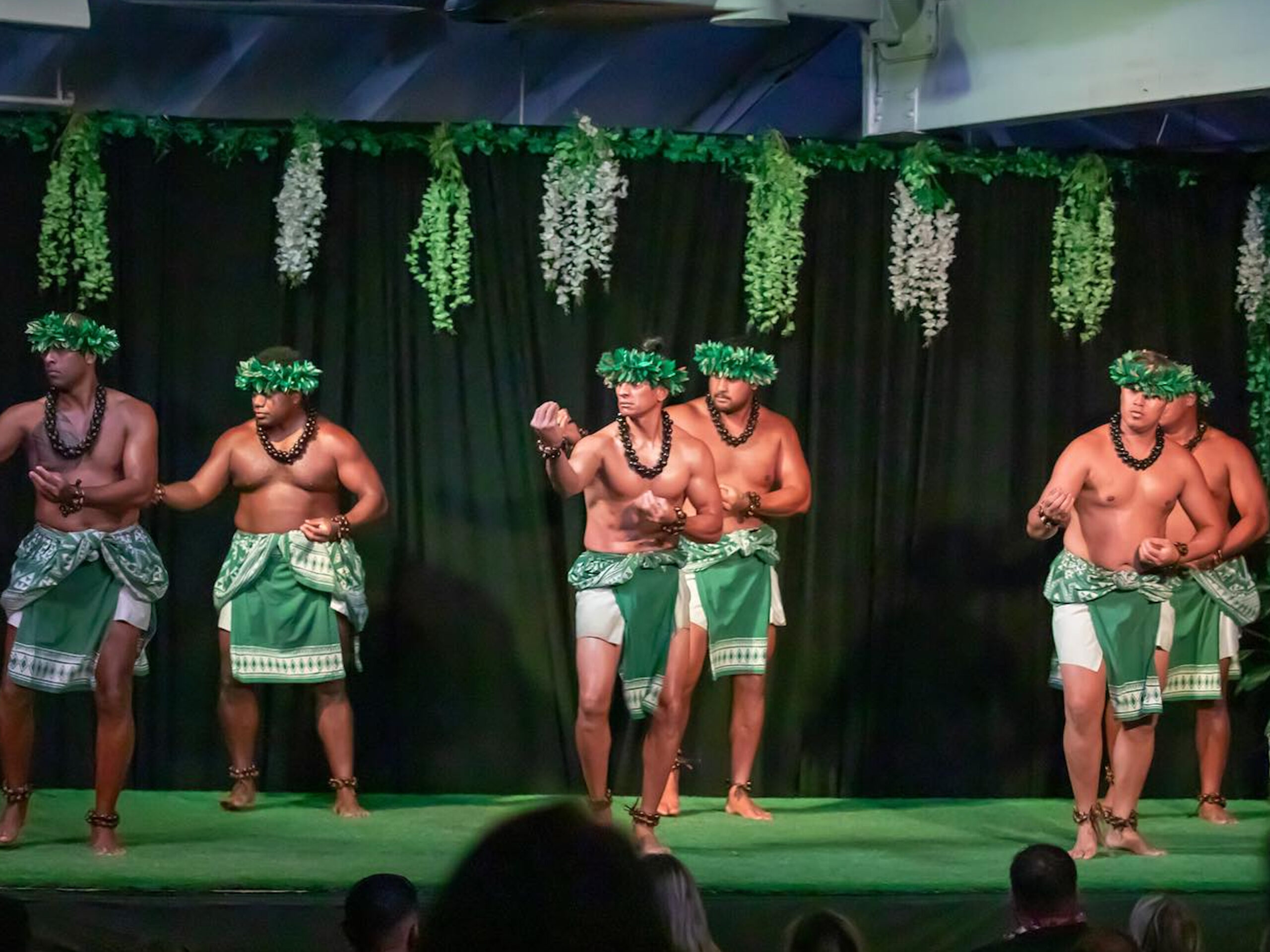 Toa Lūʻau in Waimea Valley
