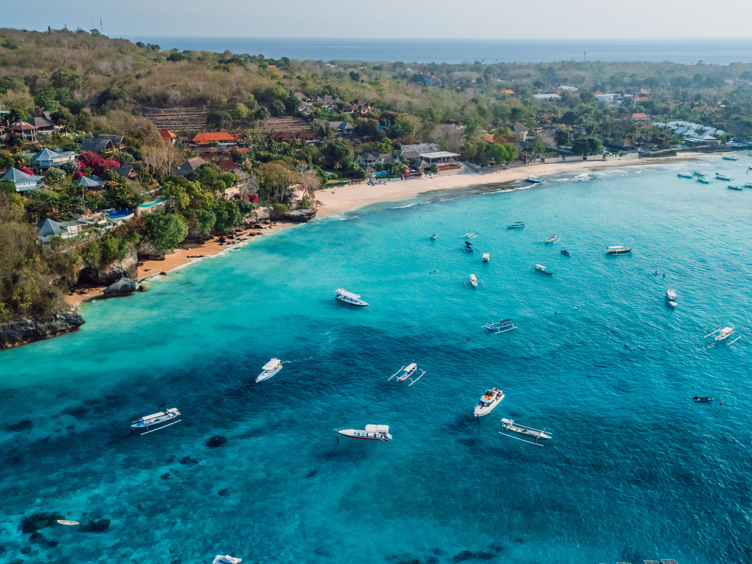 turquoise waters of Nusa Lembongan