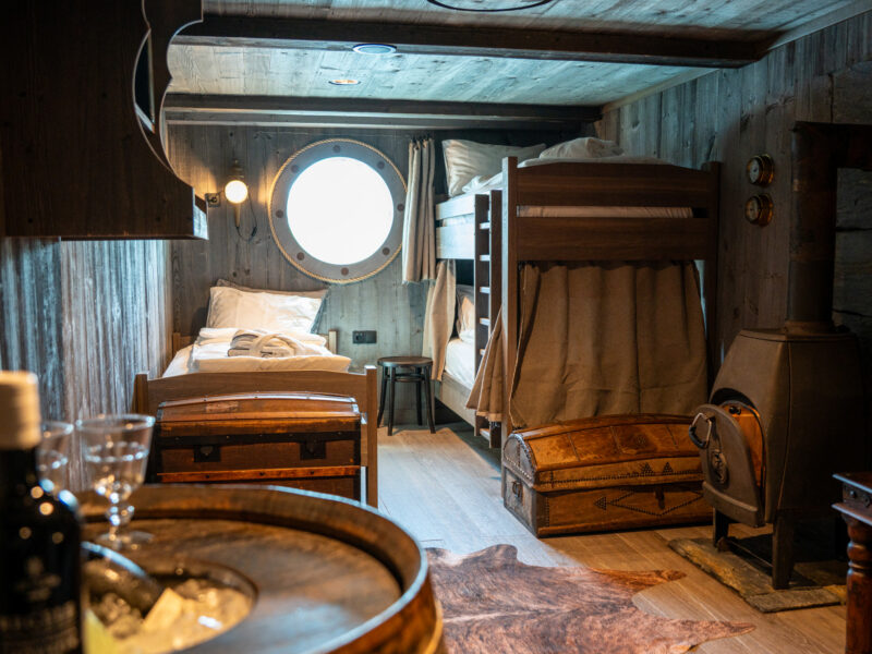 HX Expeditions 1896 Cabin