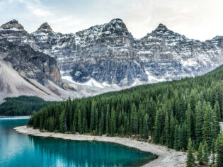 Moraine Lake, Alberta, Canada