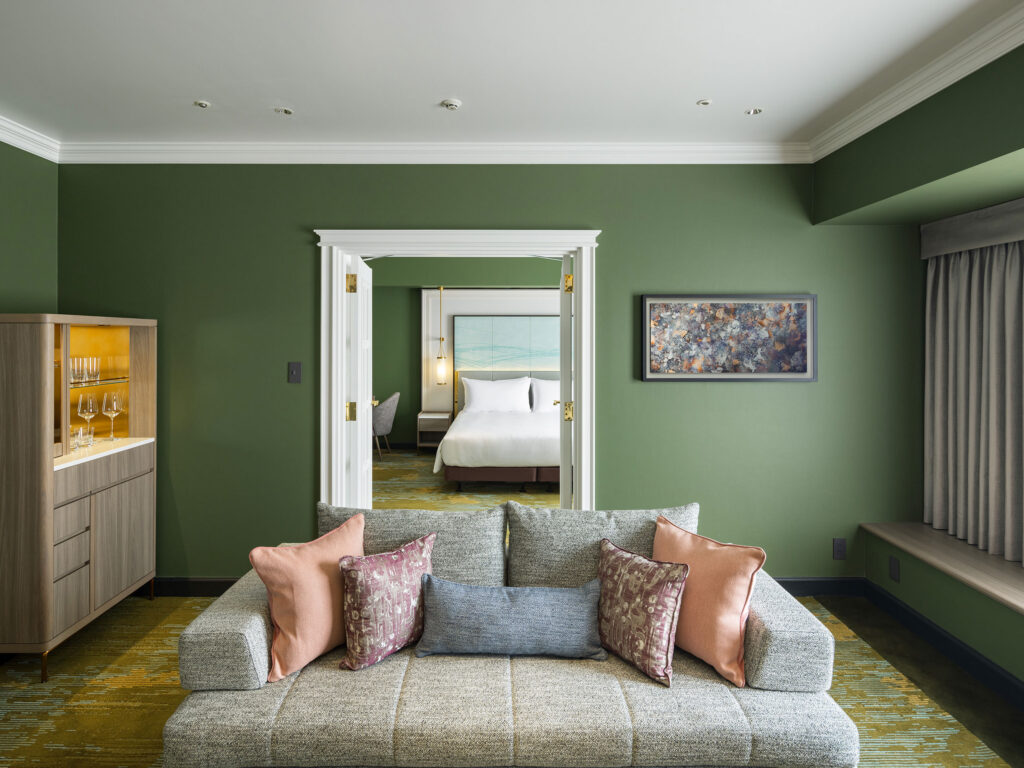 RIHGA suite with King bedroom