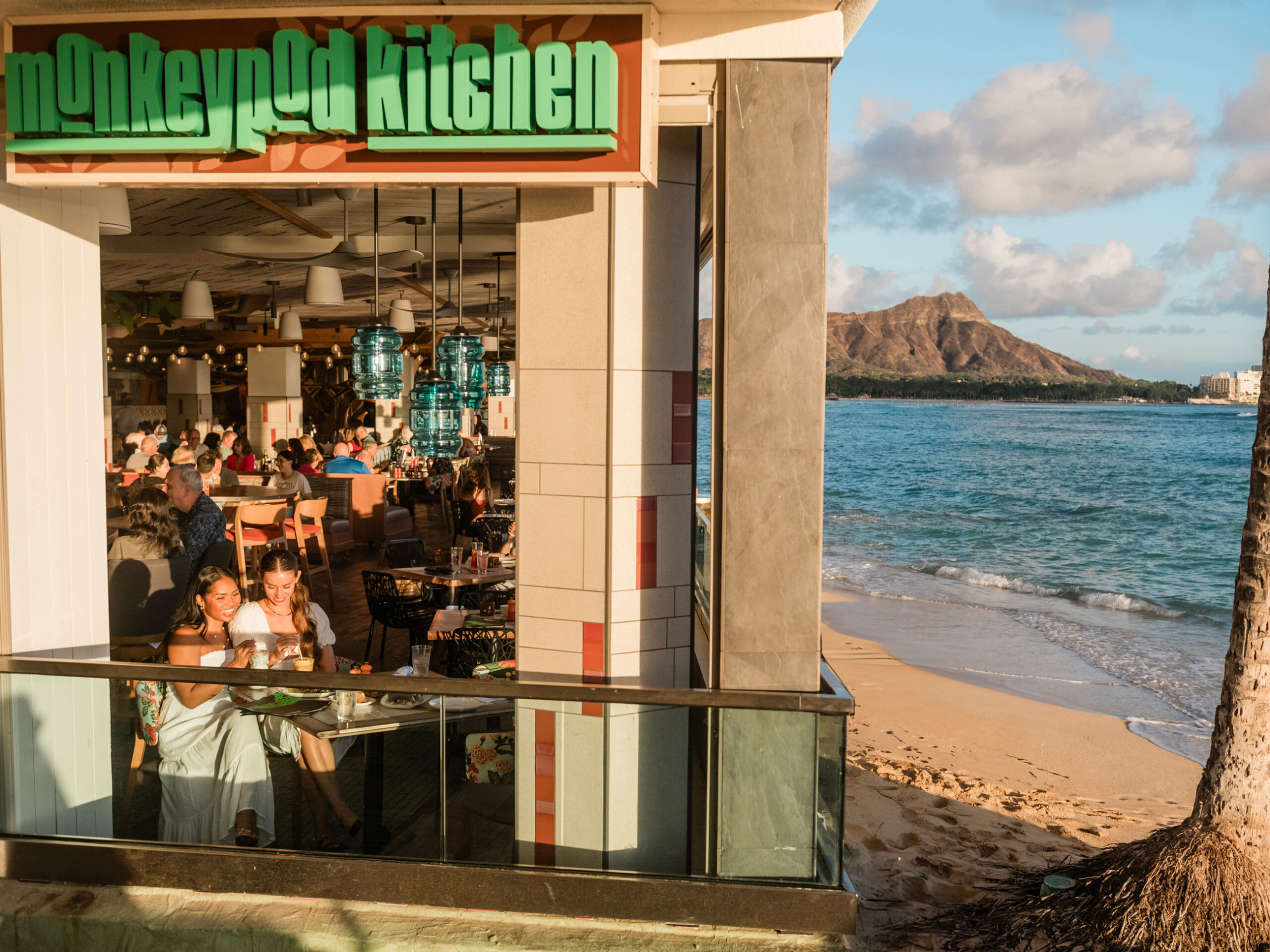 Monkeypod Kitchen in Honolulu
