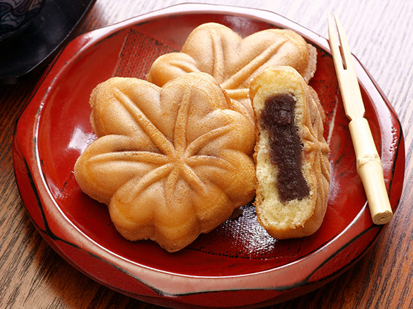 bean paste Momiji Manju