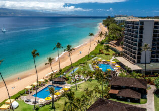 Wide view of the Royal Lahaina resort